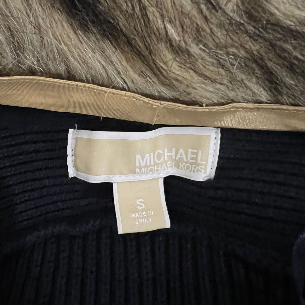 Michael Kors Faux Fur Trim Buckle Sweater Poncho (Navy Blue) - Picture 2 of 3